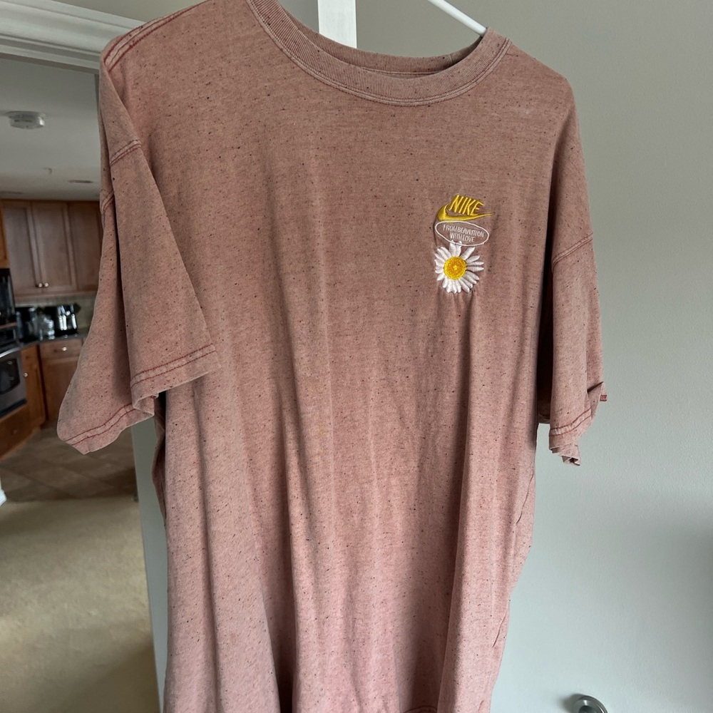 Nike Short Sleeve Tee